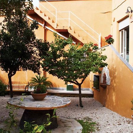 Il Giardinetto Guest House Civitavecchia Luaran gambar