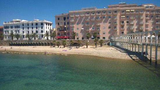 Il Giardinetto Guest House Civitavecchia Luaran gambar